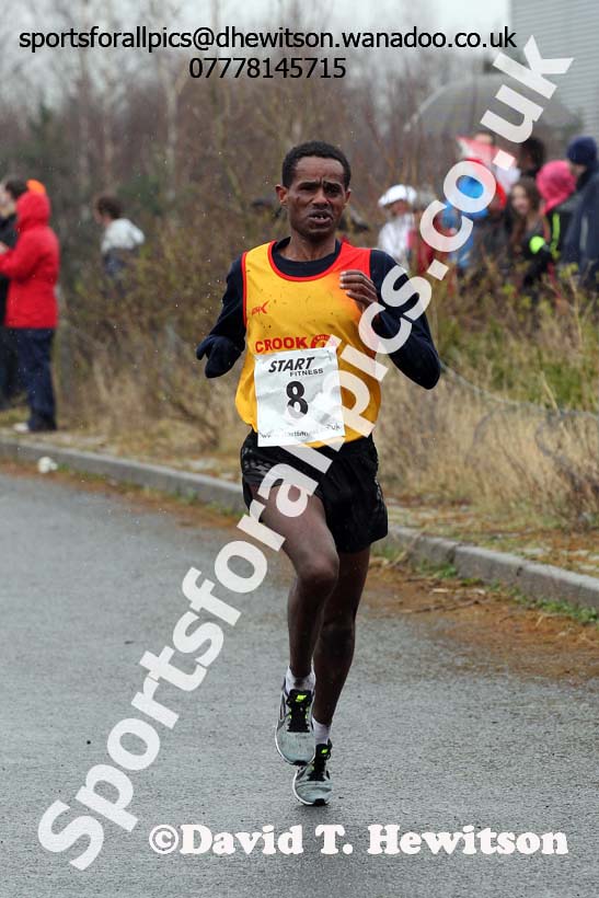 Mens relay, Elswick Harriers Relays, Newburn, Newcastle. Photo: David T. Hewitson/Sports for All Pics